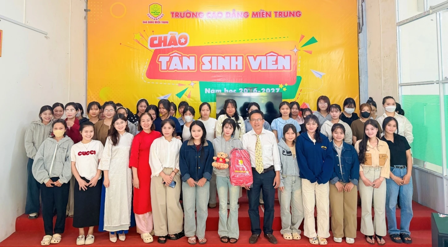 TRƯỜNG CAO ĐẲNG MIỀN TRUNG TỔ CHỨC CHƯƠNG TRÌNH CHÀO ĐÓN TÂN SINH VIÊN K26 (ĐỢT 2) | Trường Cao Đẳng Miền Trung