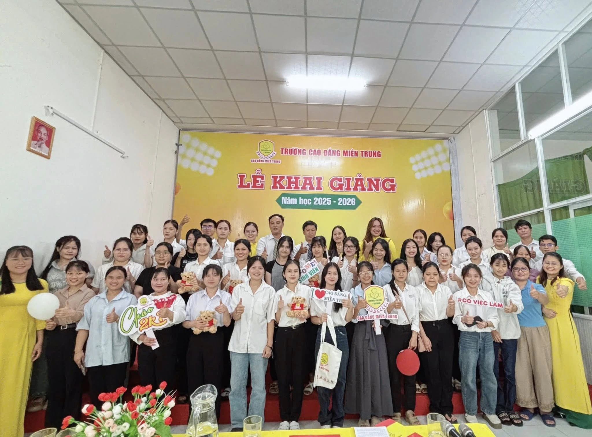 Lễ Khai Giảng Chào Đón Tân Sinh Viên Đợt 1 Năm Học 2025–2026 | Cao Đẳng Miền Trung