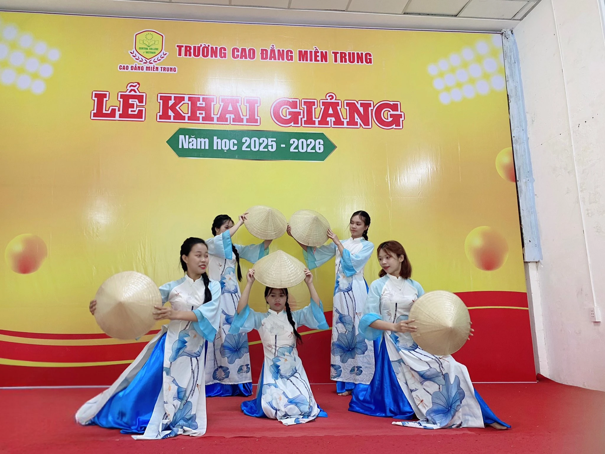 Lễ Khai Giảng Chào Đón Tân Sinh Viên Đợt 1 Năm Học 2025–2026 | Cao Đẳng Miền Trung