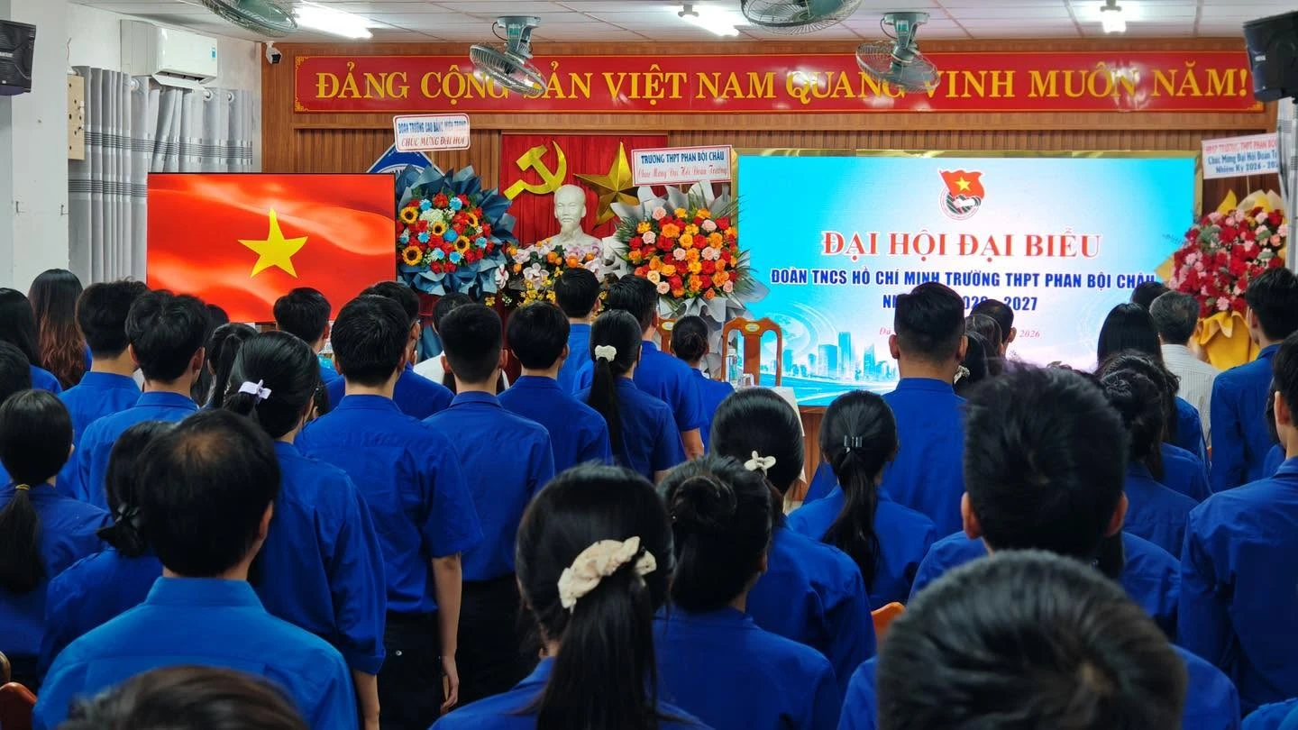 TRƯỜNG CAO ĐẲNG MIỀN TRUNG GẮN KẾT, ĐỒNG HÀNH VÀ LAN TỎA TINH THẦN TÌNH NGUYỆN