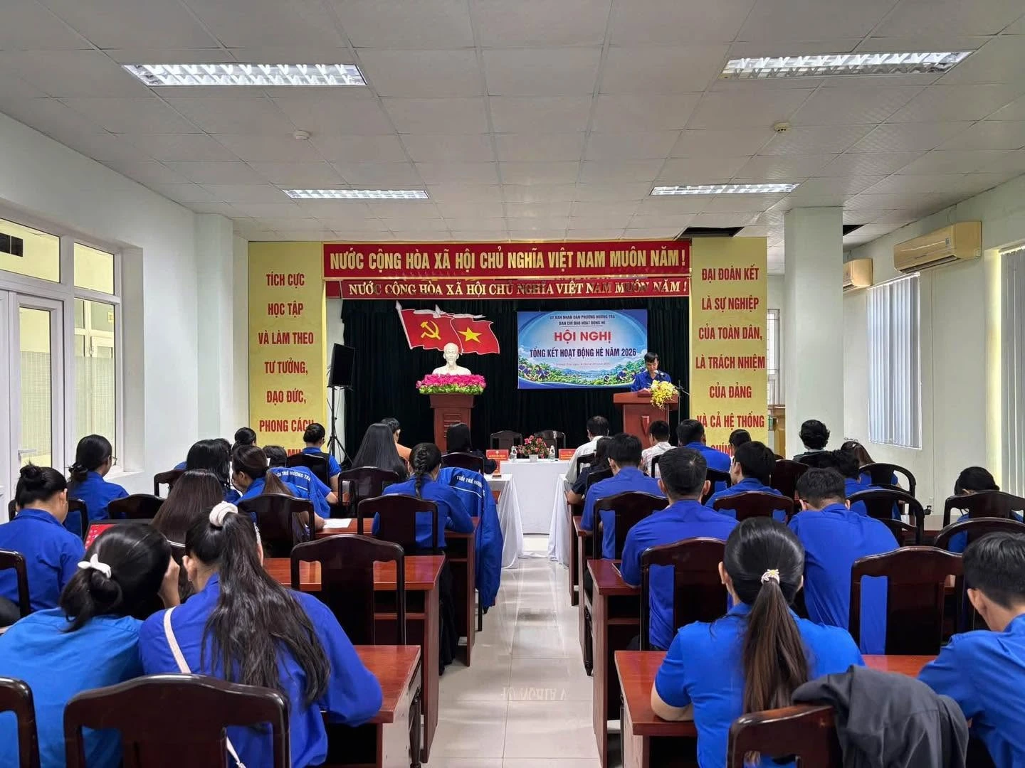 TRƯỜNG CAO ĐẲNG MIỀN TRUNG GẮN KẾT, ĐỒNG HÀNH VÀ LAN TỎA TINH THẦN TÌNH NGUYỆN