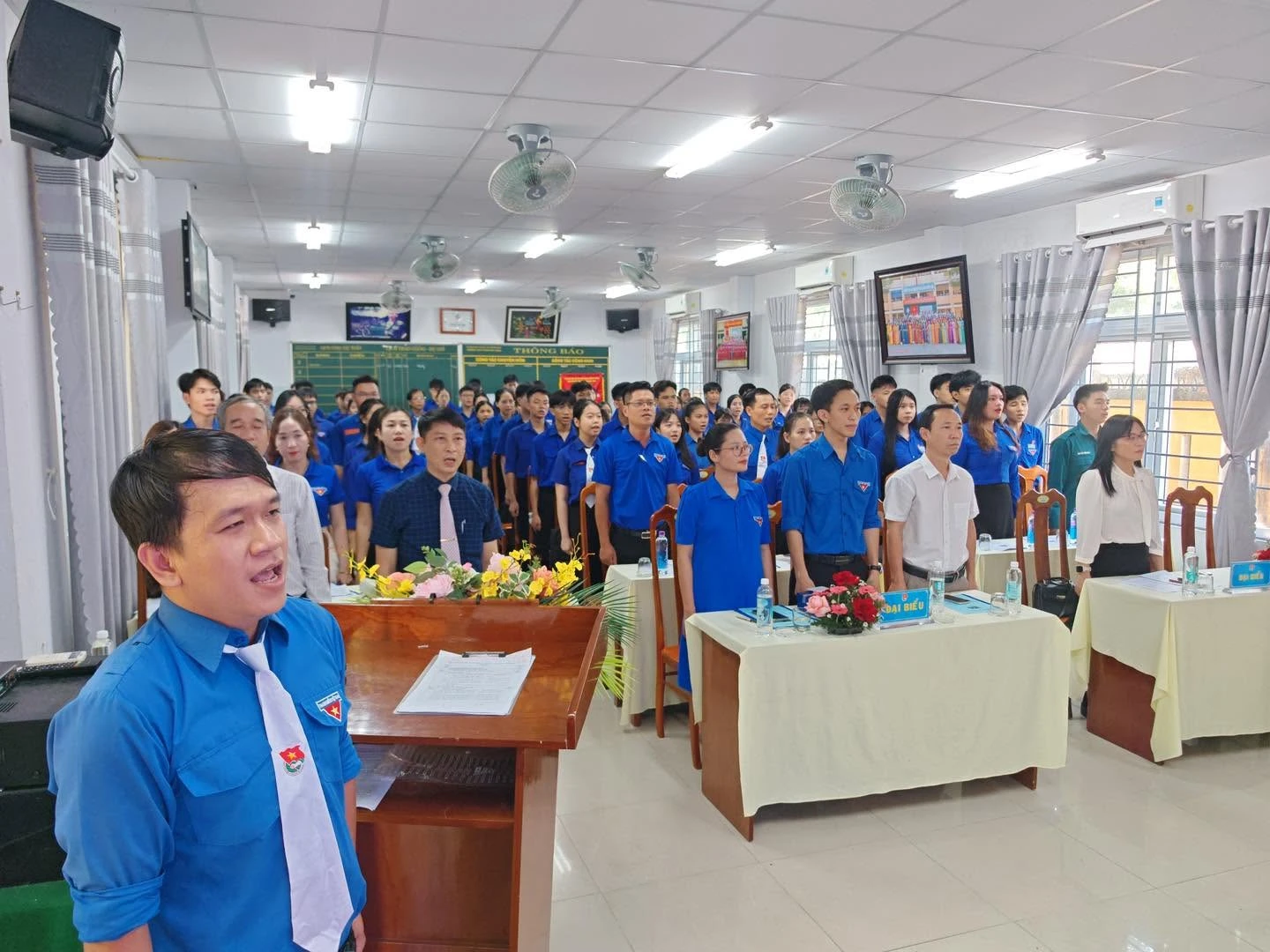 TRƯỜNG CAO ĐẲNG MIỀN TRUNG GẮN KẾT, ĐỒNG HÀNH VÀ LAN TỎA TINH THẦN TÌNH NGUYỆN