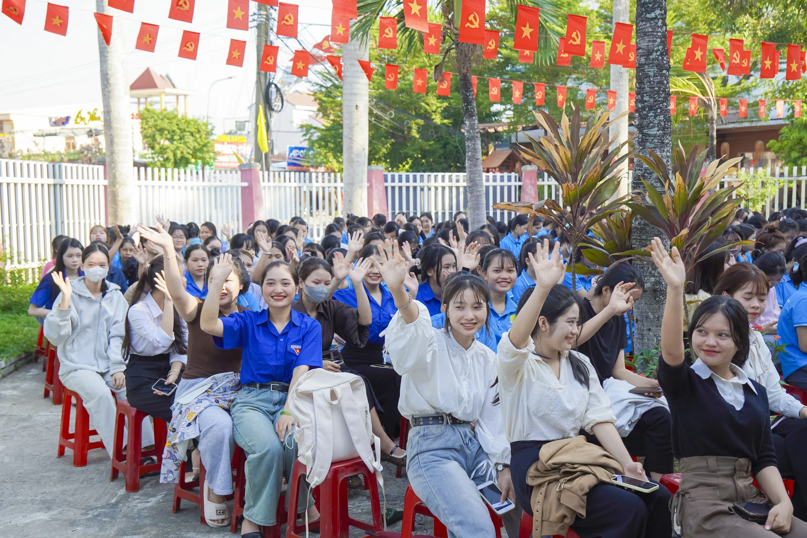 TRƯỜNG CAO ĐẲNG MIỀN TRUNG TỔ CHỨC LỄ KHAI GIẢNG NĂM HỌC 2026–2027 VÀ CHÀO ĐÓN TÂN SINH VIÊN K26