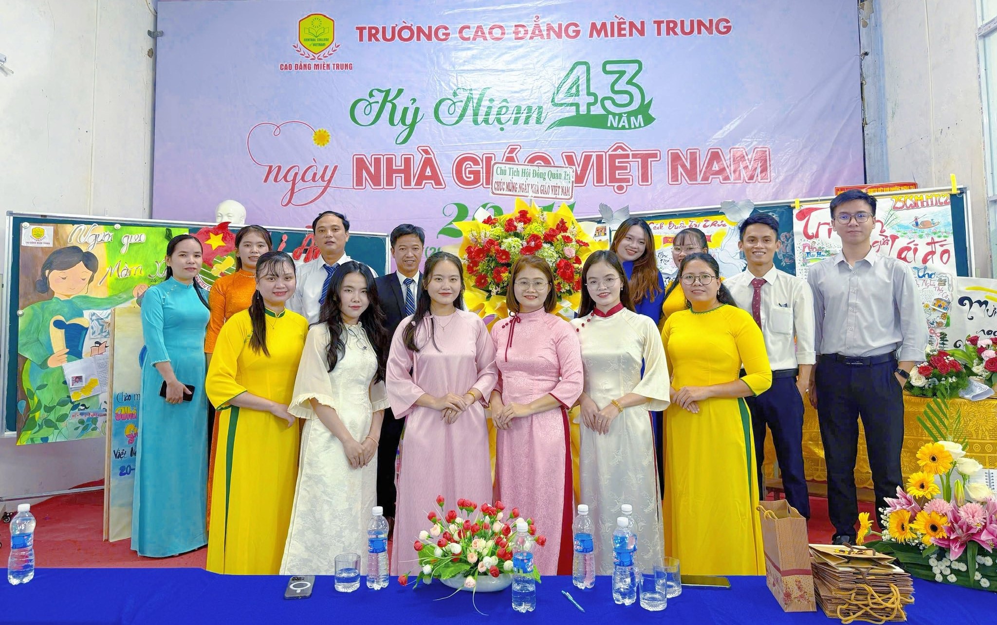 20/11 – Ngày Tôn Vinh Những Người Dành Cả Thanh Xuân Cho Giáo Dục